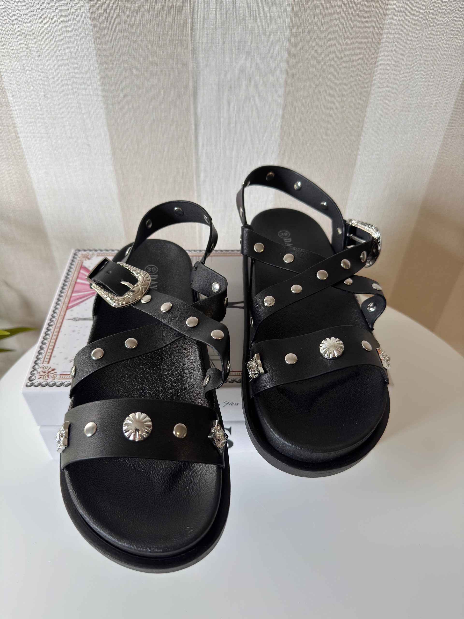 WhatsApp Image 2025-04-16 at 15.30.19 (12)