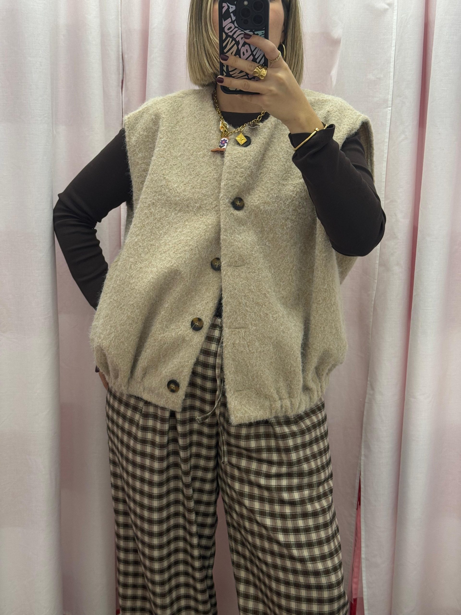 WhatsApp Image 2025-10-02 at 11.11.12 (1)