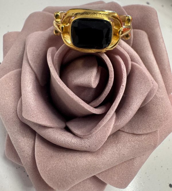 Anillo cadena piedra negra