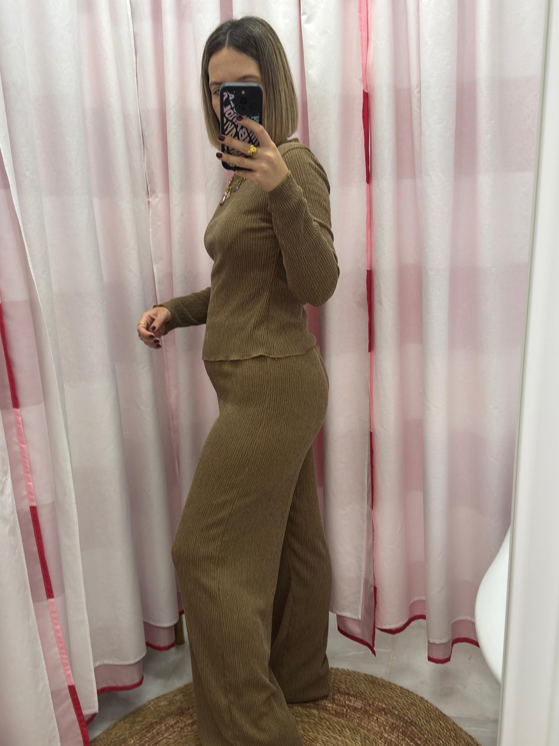 WhatsApp Image 2025-10-05 at 11.39.43 (1)