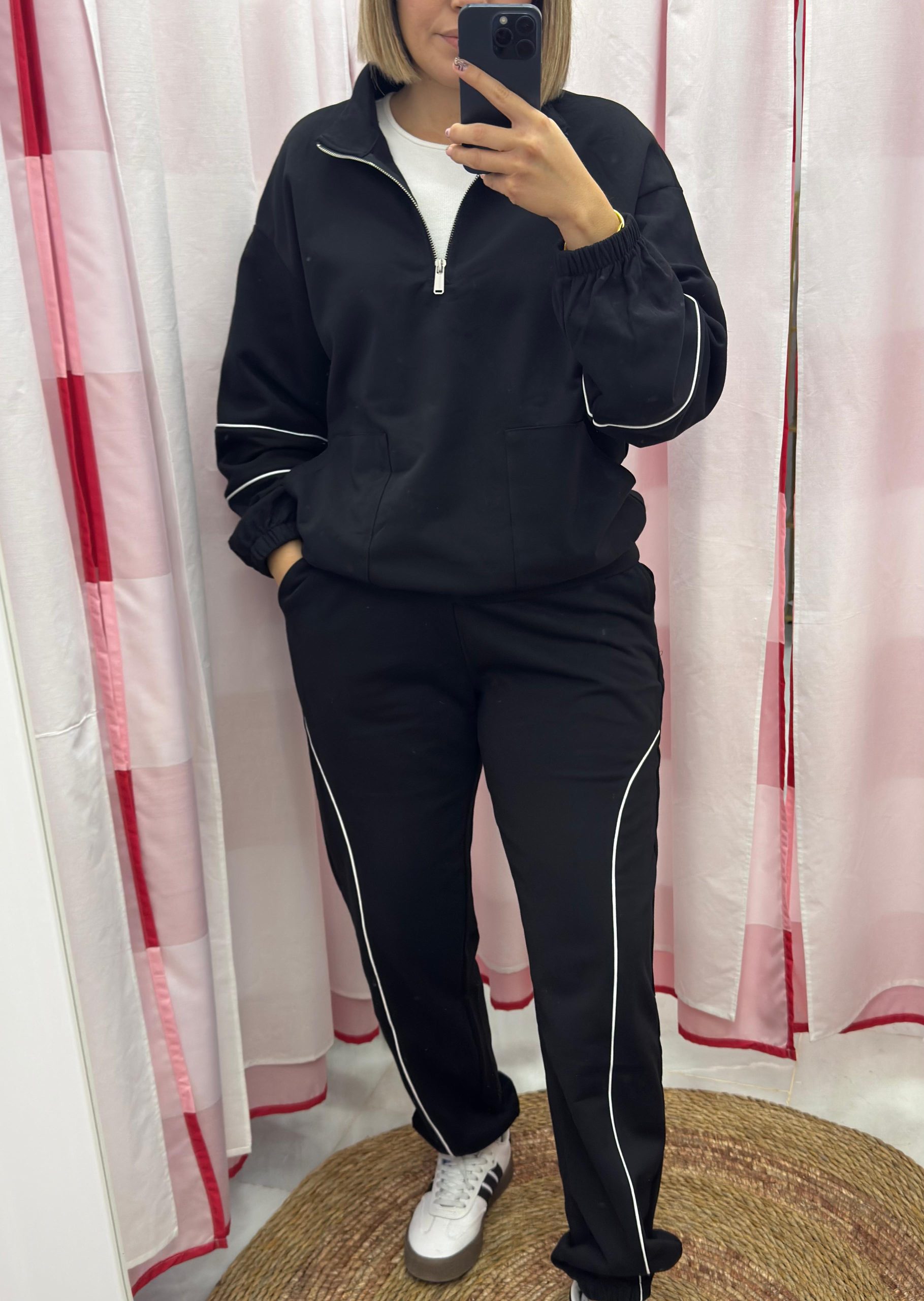 WhatsApp Image 2025-10-17 at 11.15.41