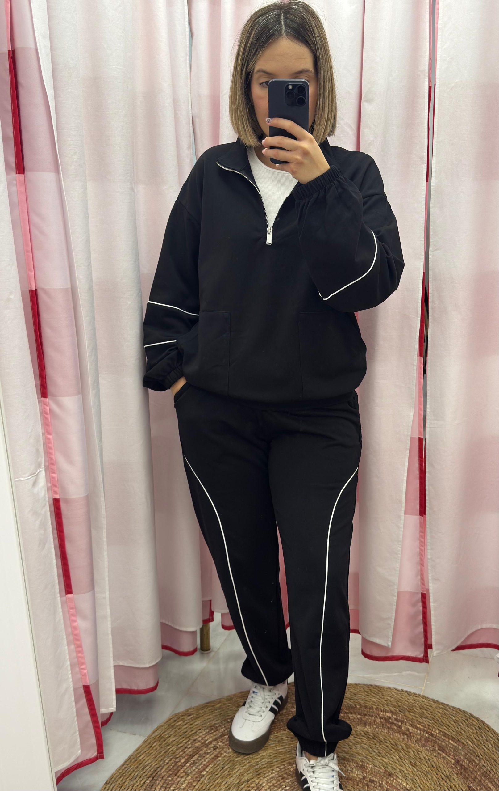 WhatsApp Image 2025-10-17 at 11.15.54