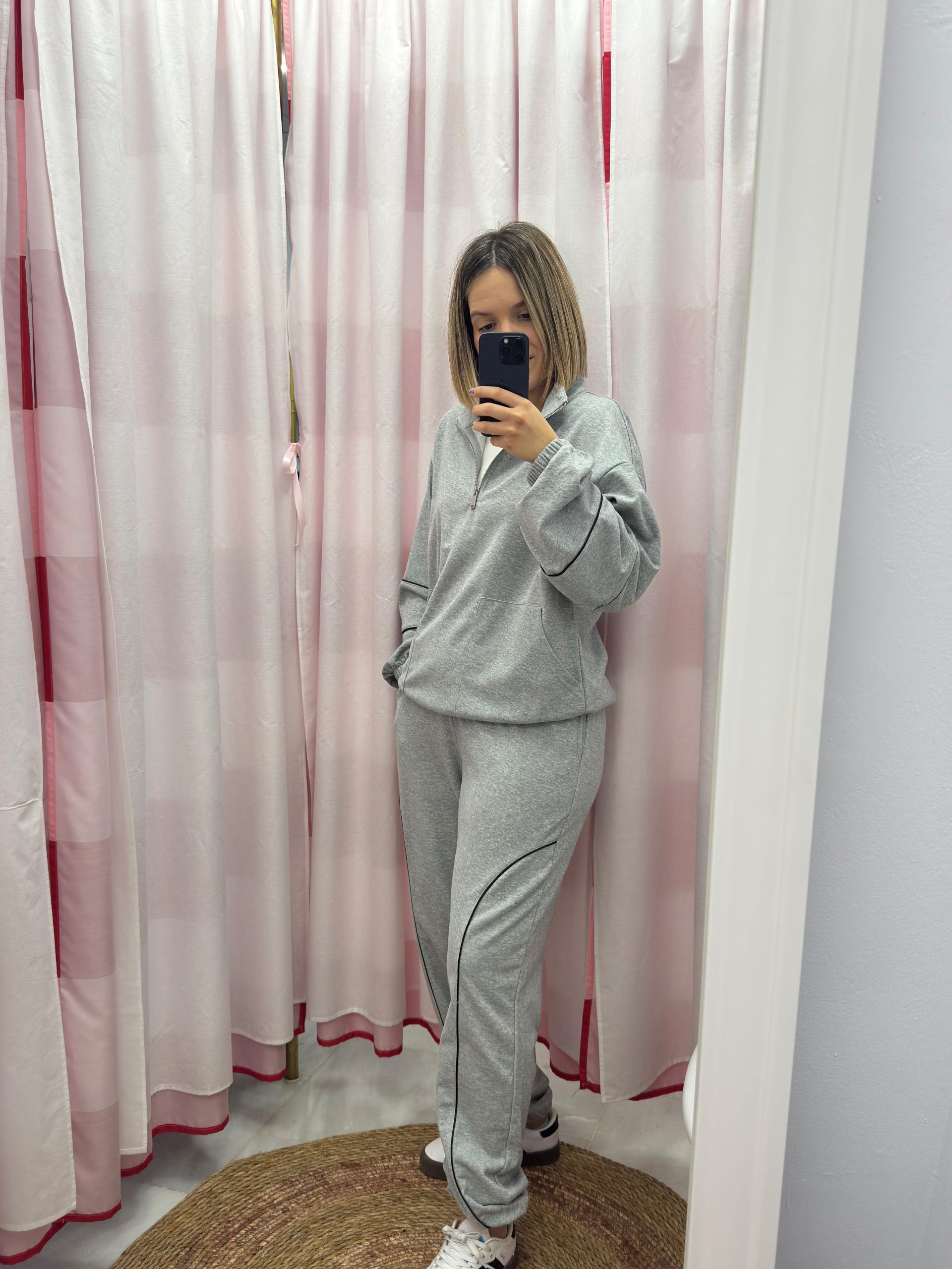 WhatsApp Image 2025-10-17 at 11.16.12