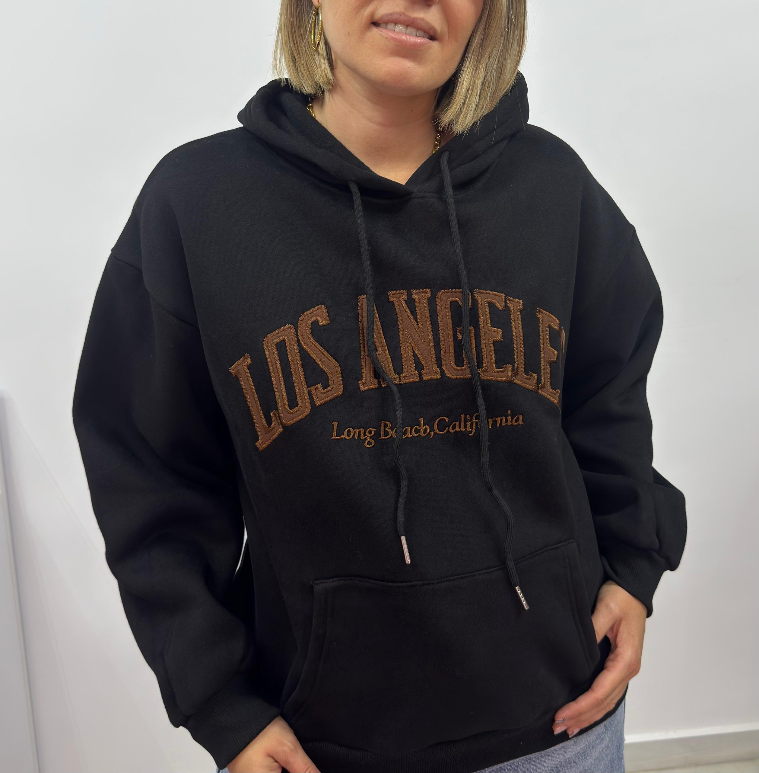 WhatsApp Image 2025-10-26 at 21.20.45 (1)