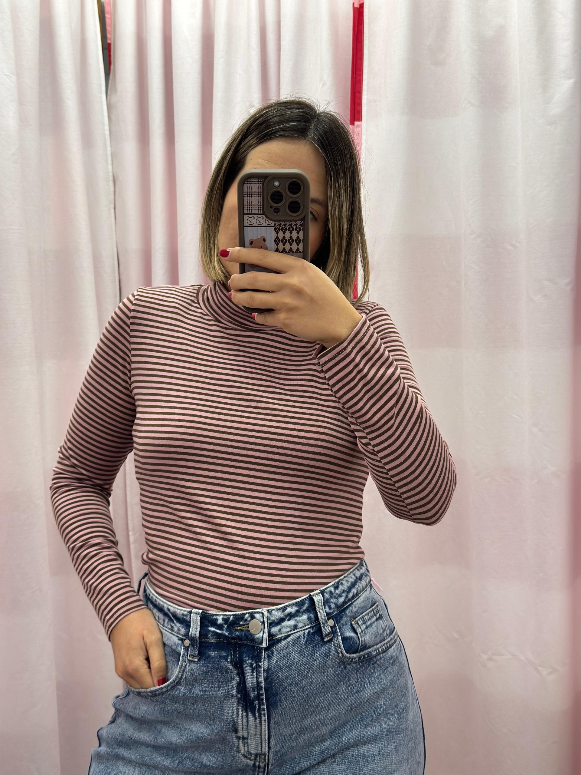 WhatsApp Image 2025-11-13 at 18.20.11 (1)