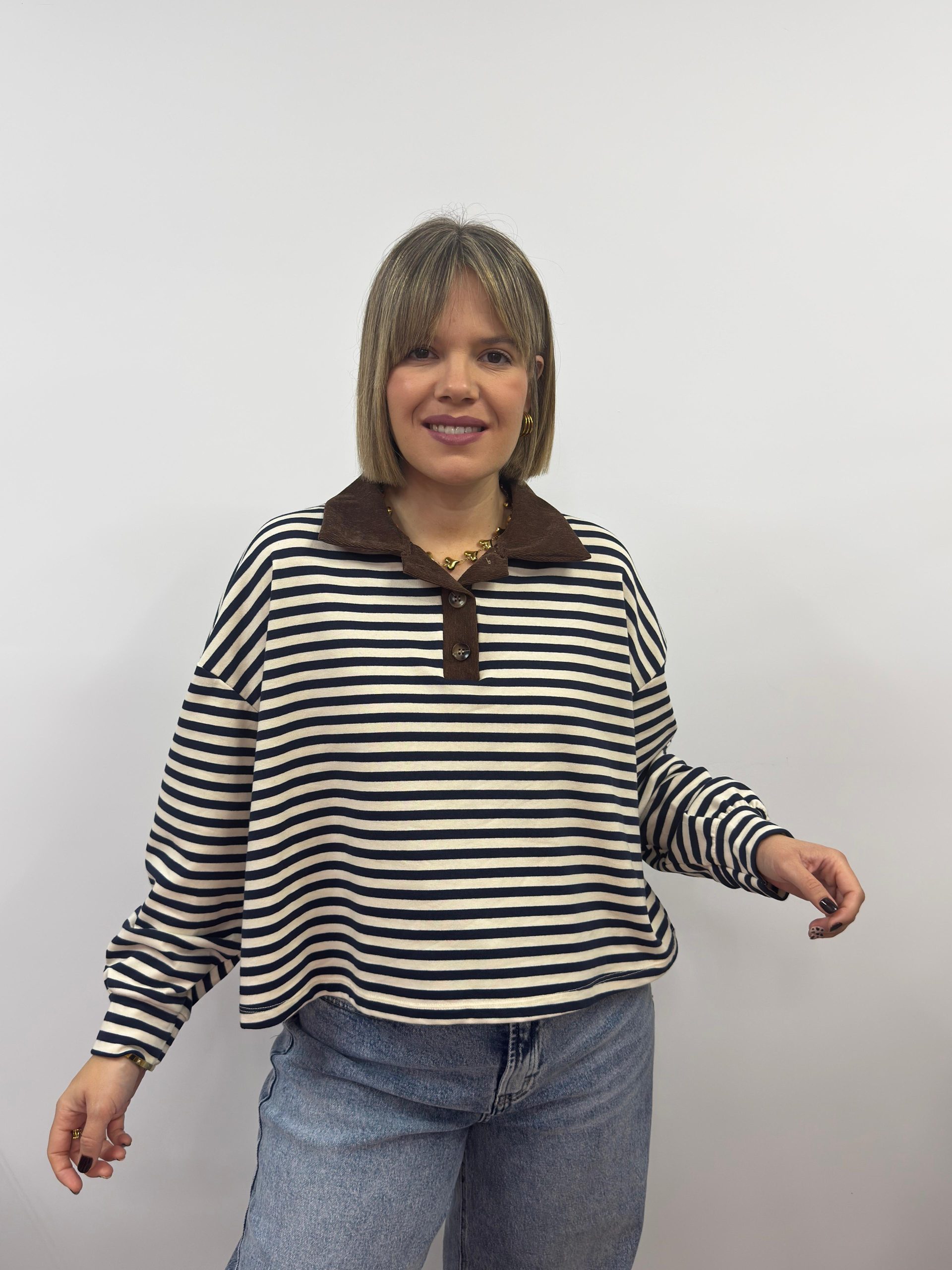 WhatsApp Image 2025-12-01 at 09.30.17 (1)