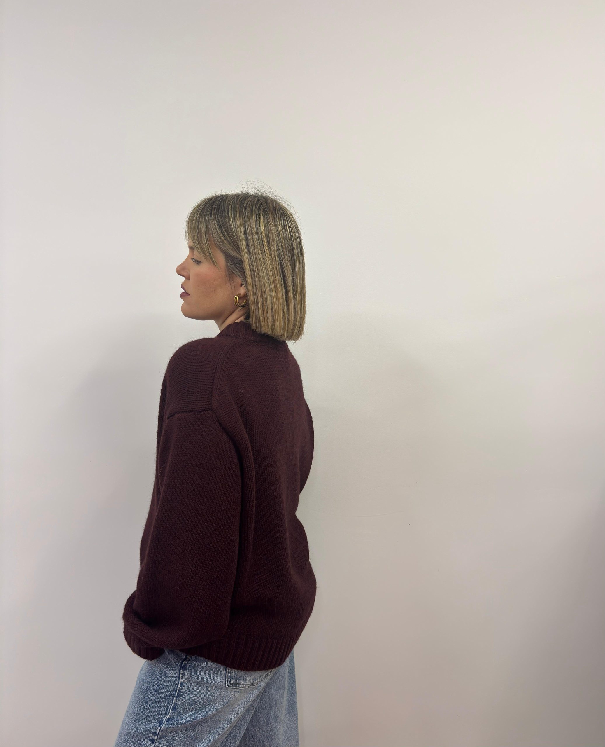 WhatsApp Image 2025-12-01 at 09.34.00