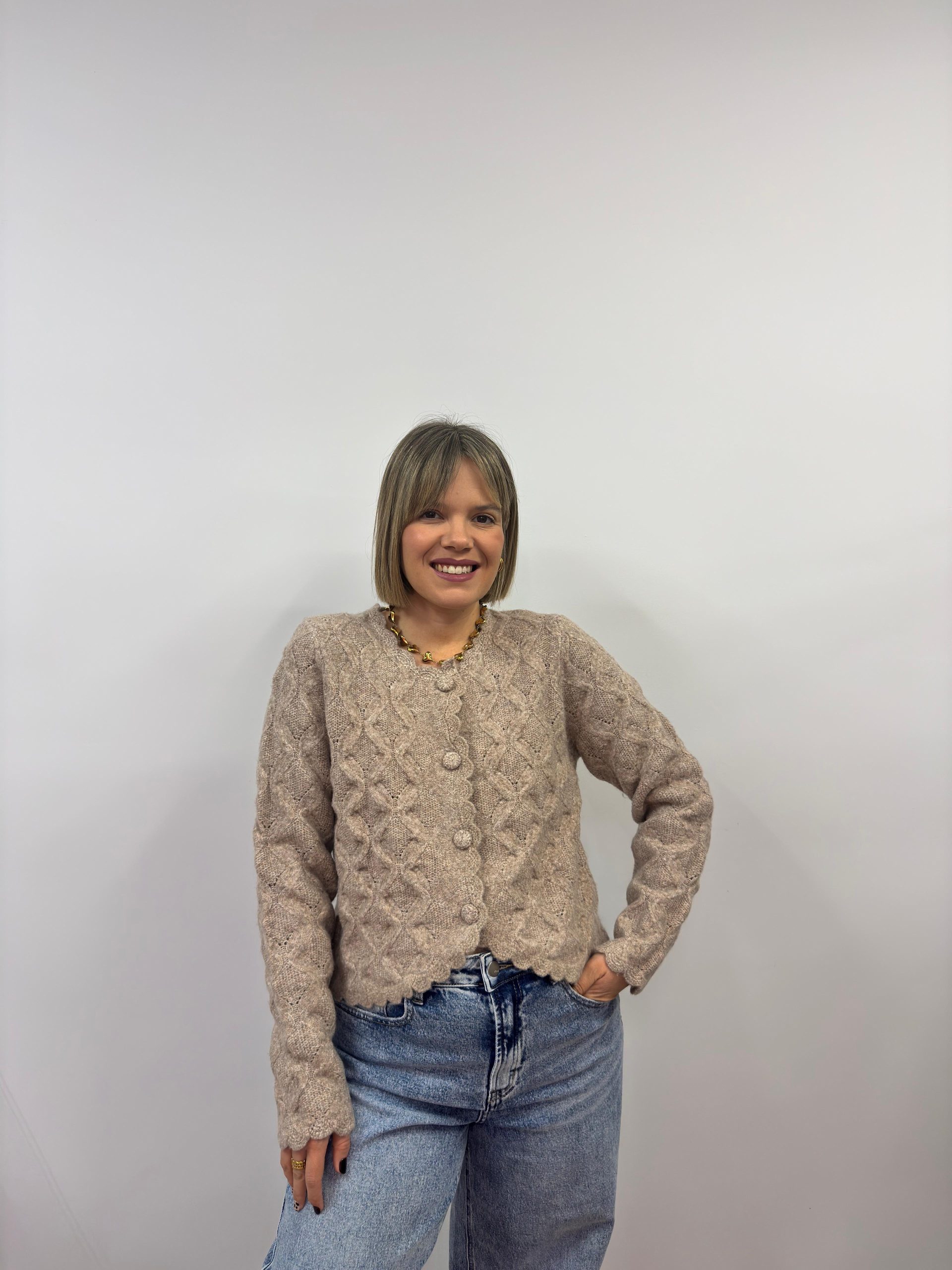 WhatsApp Image 2025-12-01 at 09.36.43 (1)