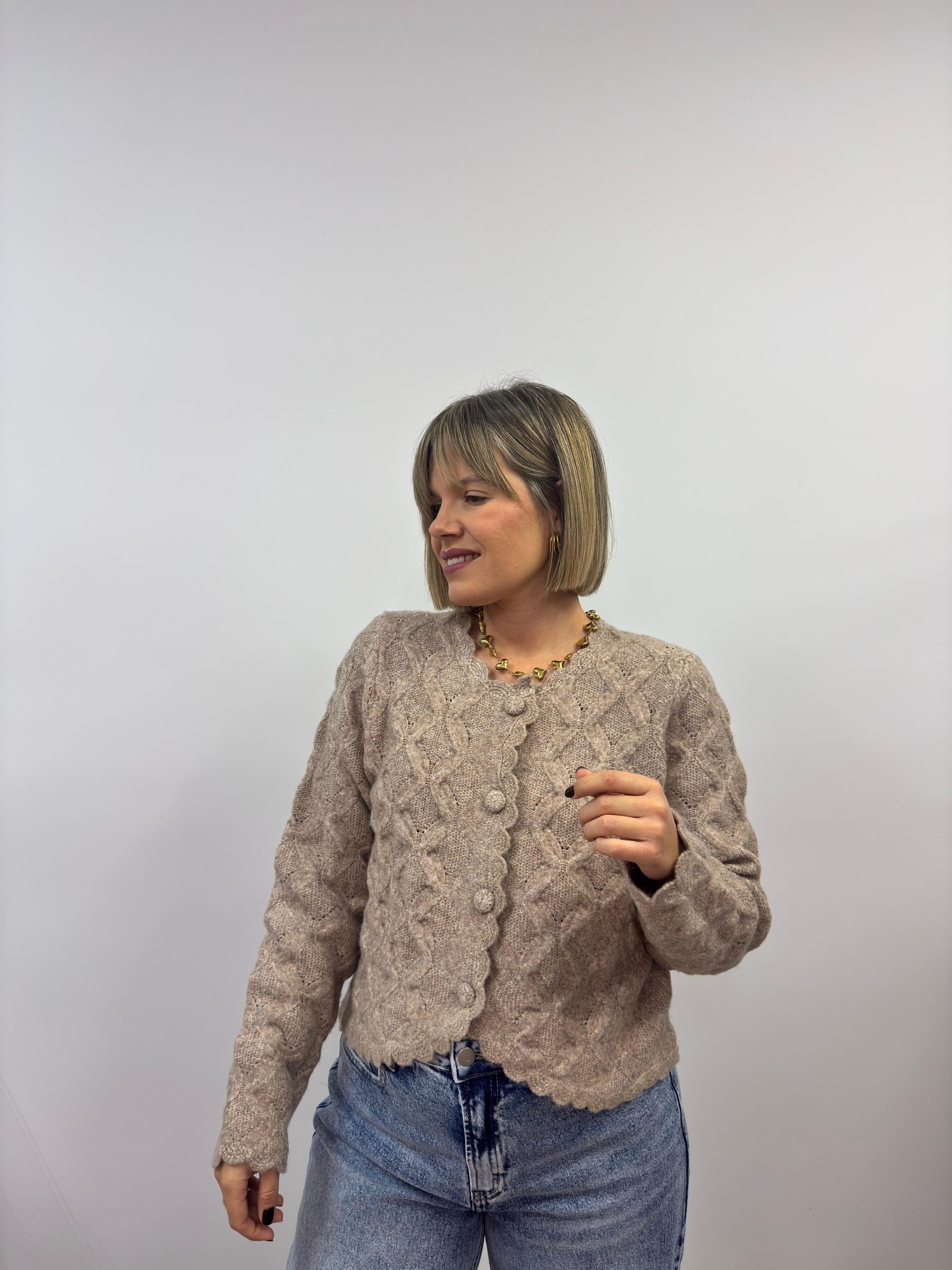 WhatsApp Image 2025-12-01 at 09.36.43 (4)